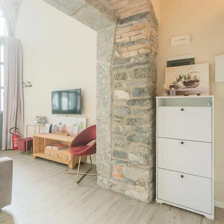 Romantic Escape Centre - Jacuzzi Parking * Como