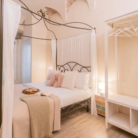 Romantic Escape Centre - Jacuzzi Parking Daire
